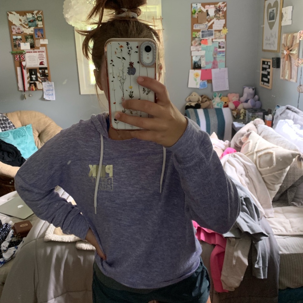 Light weight hoodie